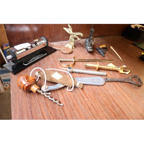 Small good items novelty corkscrews, bottle openers, etc