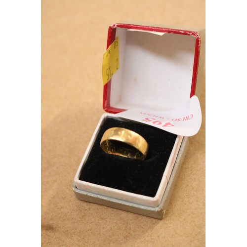 495 - 18ct Gold ring - 2.7g