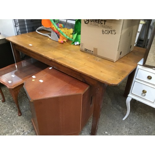 171 - Wooden kitchen table