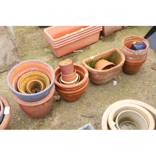 48 - Assorted terracotta plant pots