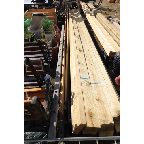86 - 3 pieces of various size timber