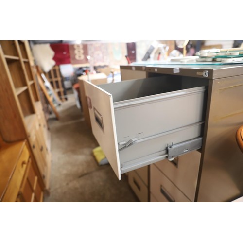 229 - 4 drawer metal filing cabinet