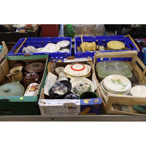 340 - 5 boxes of mixed china, dinner ware