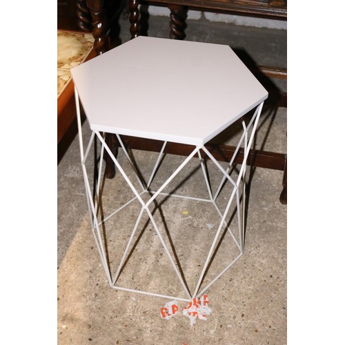 610 - 3 metal coffee side tables