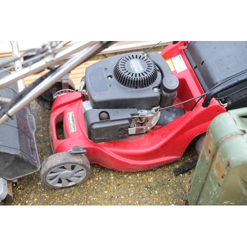 62 - Mountfield RS 100 petrol self drive mower with grass bag