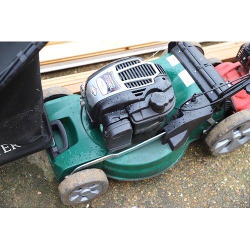 65 - Atco Quattro 22S mower with Briggs & Stratton ready start engine