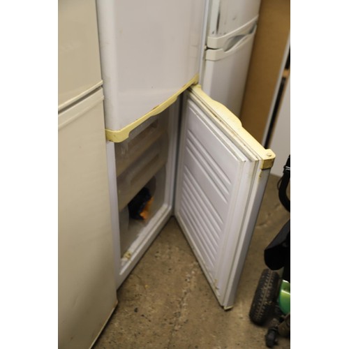 138 - Fridge freezer (no brand name)