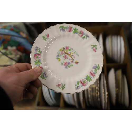 292 - Vintage plates