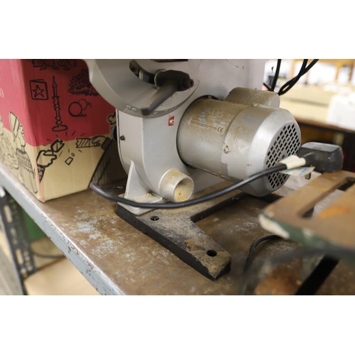 314 - Draper bandsaw - warranted until 12 noon Tuesday following the above sale