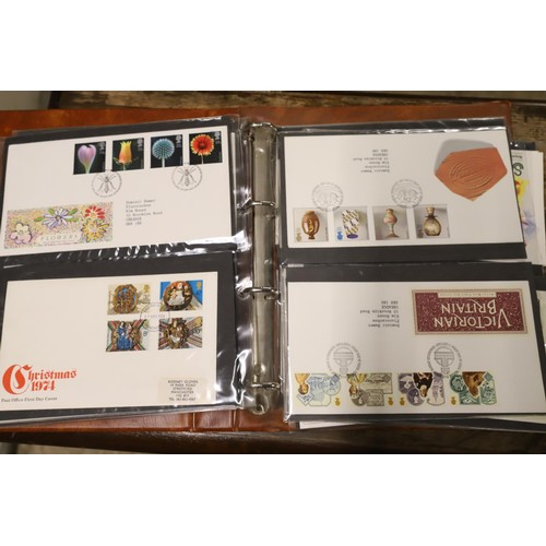 402 - stamps - unicef collectors album and GB first day covers