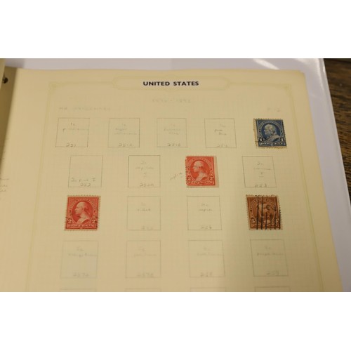 403 - Stamps - collection in 3 albums