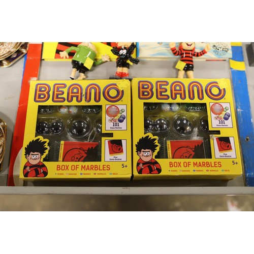 528 - Beano promotional marble sets & annuals, etc