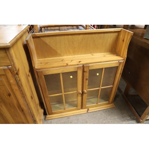 597 - Pine dresser a/f