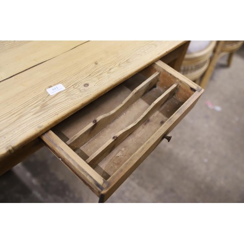 612 - Old pine table with drawer