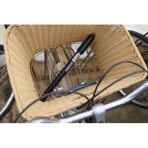 80 - White Raleigh ladies bike with basket