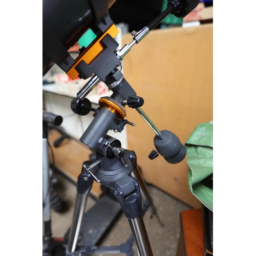 100 - Celestron astromaster 1/4 telescope