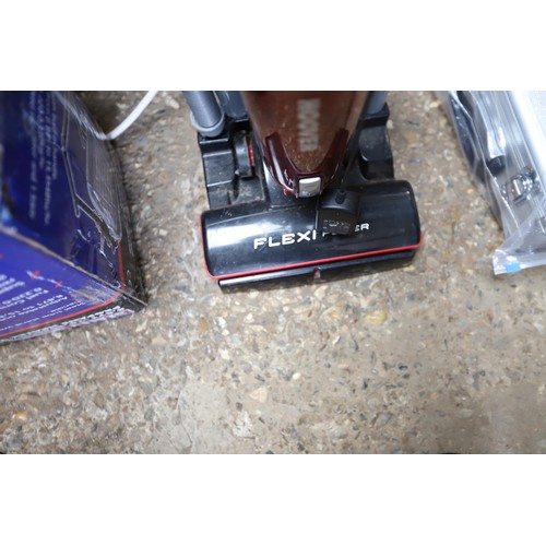 101 - Cordless flexi power hoover with charger - warranted until 12 noon Tuesday following the above sale