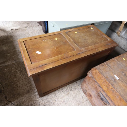 147 - Wooden chest