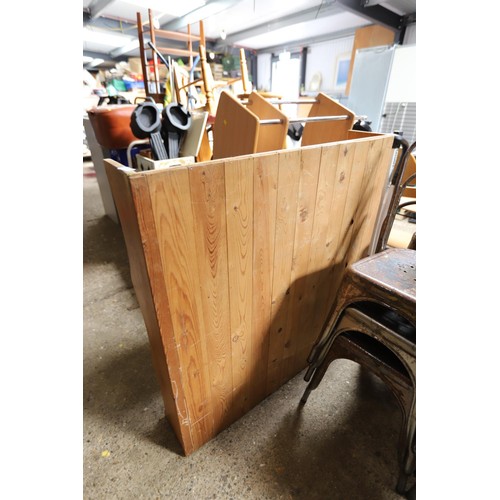 195 - Pine dresser top