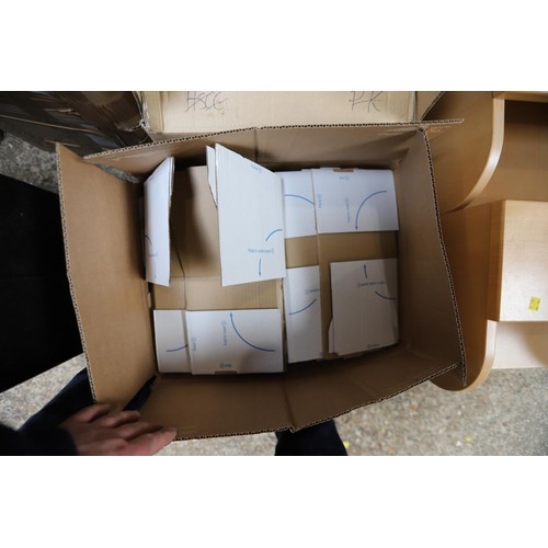 223 - Qty of packing boxes