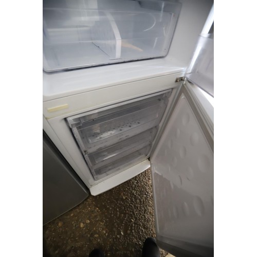 245 - Samsung fridge freezer - warranted until 12 noon Tuesday following the above sale