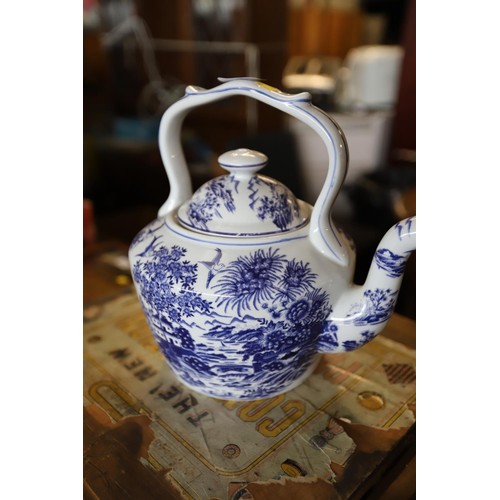 383 - Large  white and blue China teapot