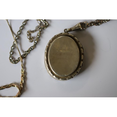 421 - Silver chain (3.4gms) & large white metal locket & chain