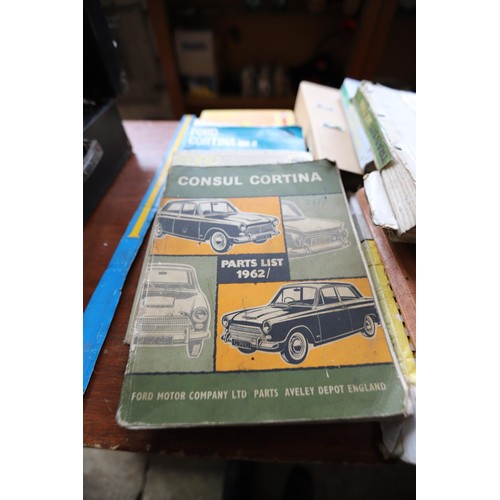 553 - Qty of vintage Ford cortina, consul, escort, transit, technical service data books