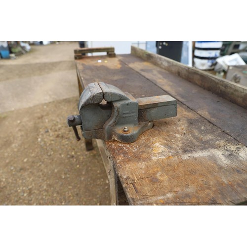 3 - Lareg wooden work bench & vice