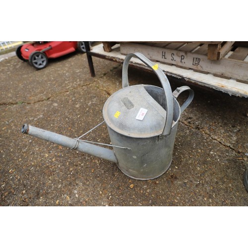 88 - Galvanised watering can & bath