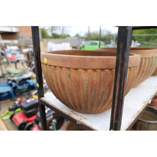 91 - 3 large terracotta pots - 1 a/f