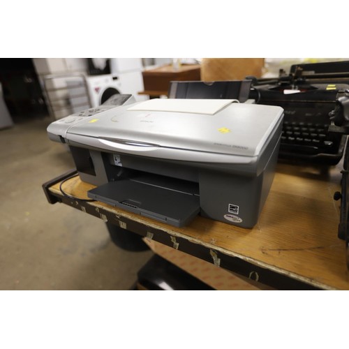 130 - Epson printer with paper/ink, etc - warranted until 12 noon Tuesday following the above sale