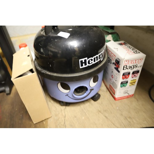 182 - Blue Henry hoover - warranted until noon Tues following the above sale