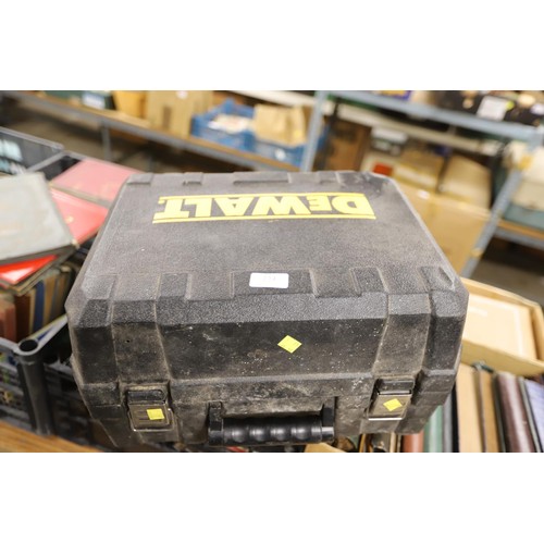 224 - Battery DeWalt circular saw  & 2 batteries - to be rewired by a qualified electrician