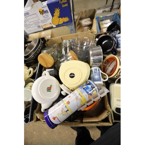 337 - 5 boxes of kitchenware, etc - warranted until 12 noon Tuesday following the above sale