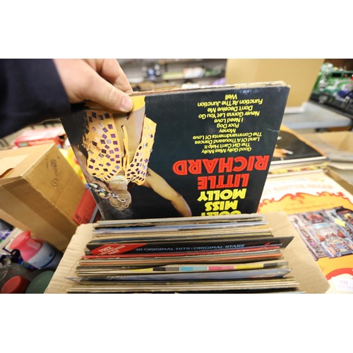 339 - Qty of various LP's & box sets