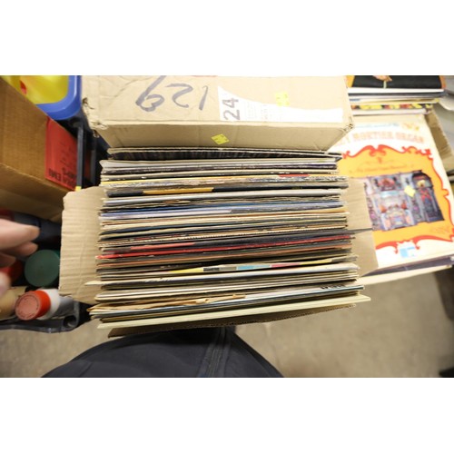 339 - Qty of various LP's & box sets