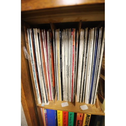 359 - Cabinet inc large qty of records