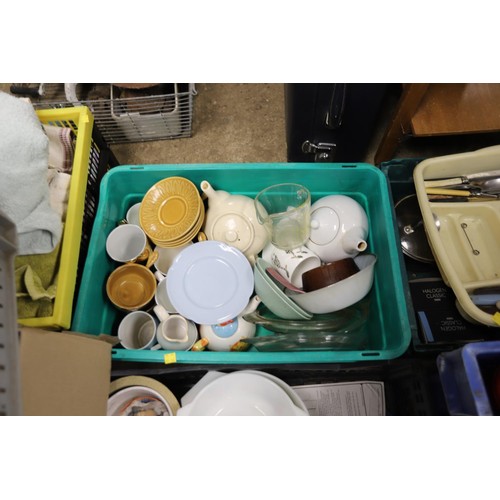 363 - 7 boxes of various kitchen ware, etc