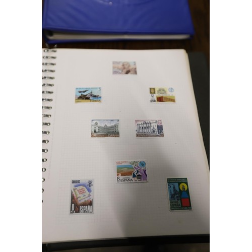 409A - 2 stamp albums, Spain & Poland