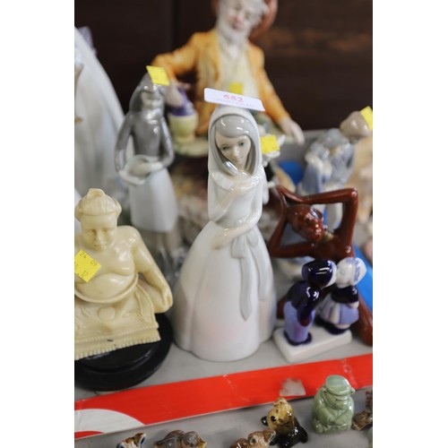 552 - Various figures - venetian, lady hunter candle, snuffer, capo di monte, sumo wrestler, etc