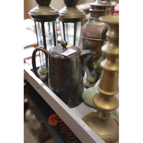 568 - Bag of metal wares (candlestics, onyx egg, lamps, coffee pot)