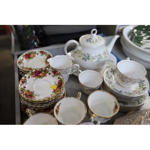 576 - 3 tea sets, incl Royal Albert, Royal Stafford & Ridgway