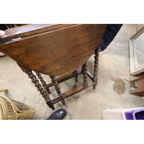 590 - Small barley twist drop leaf table