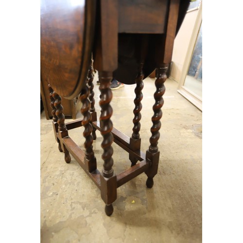 590 - Small barley twist drop leaf table