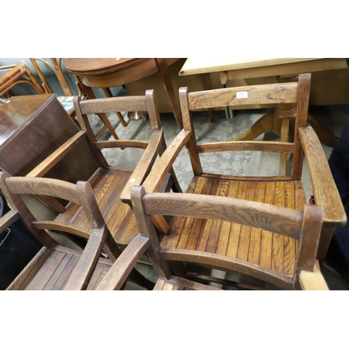 594 - 4 oak chairs