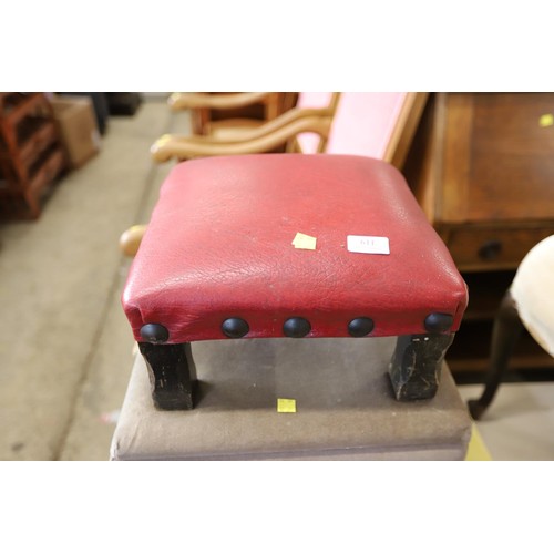 611 - Kidney shape stool, pouffe & red leather top stool