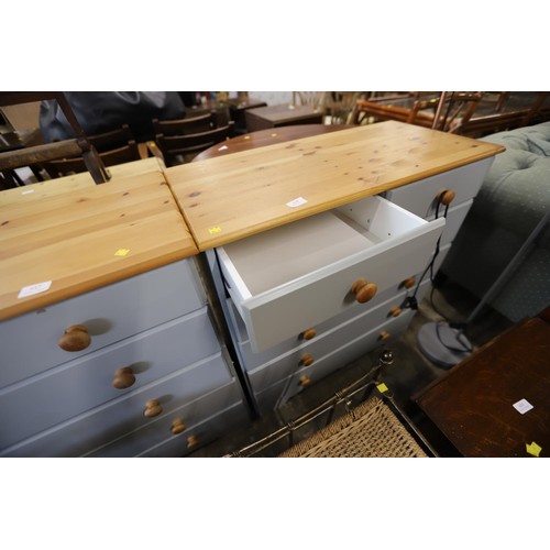 617 - Chest of drawers (pine) x 2 Af / damaged