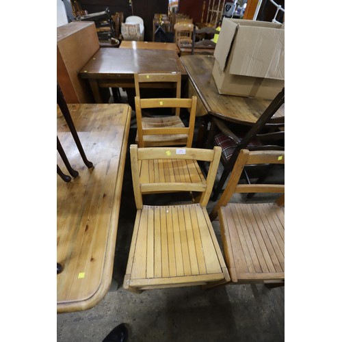 634 - Set of 4 slated seated chairs