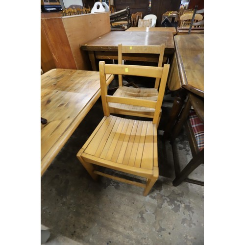 634 - Set of 4 slated seated chairs